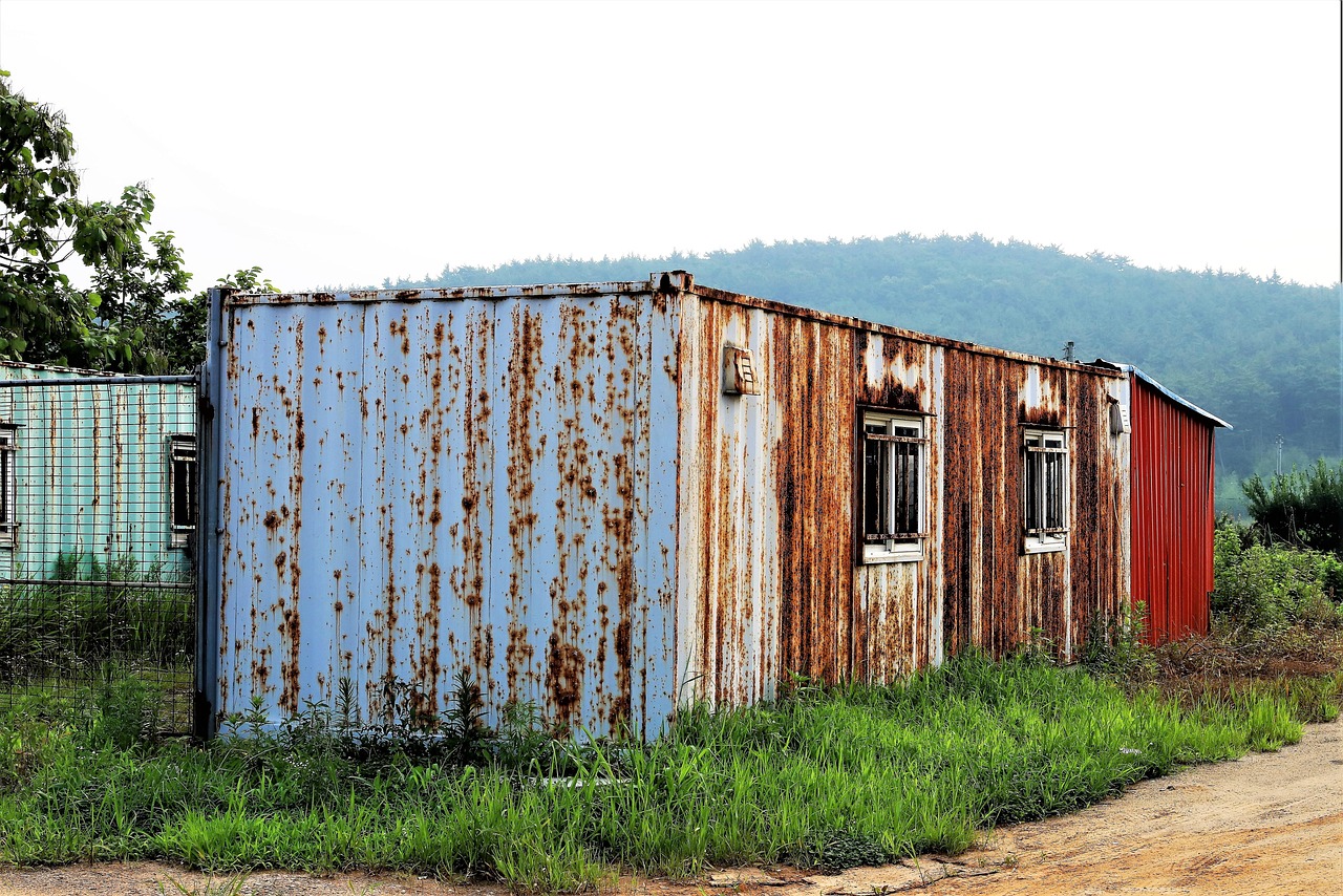 container, rust, metal, pollution, poop, recycle, steel, warehouse, environment